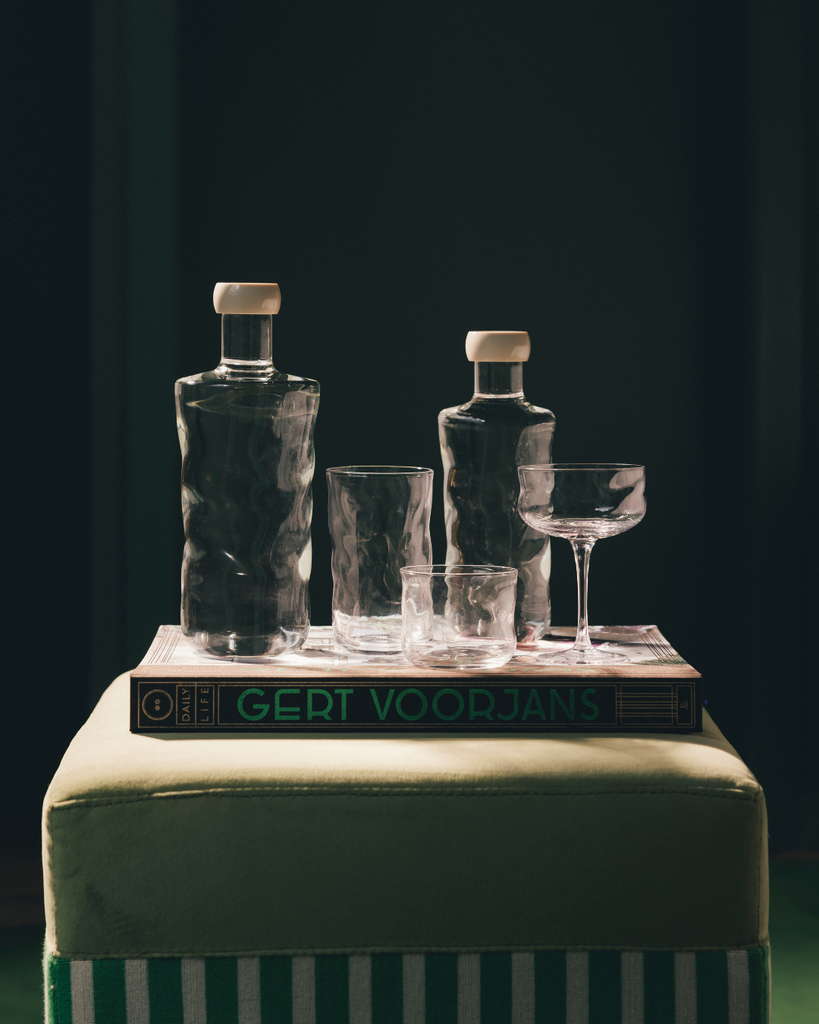 Glazen waterfles Swirl | 0,75l | 6 kleuren | Paveau