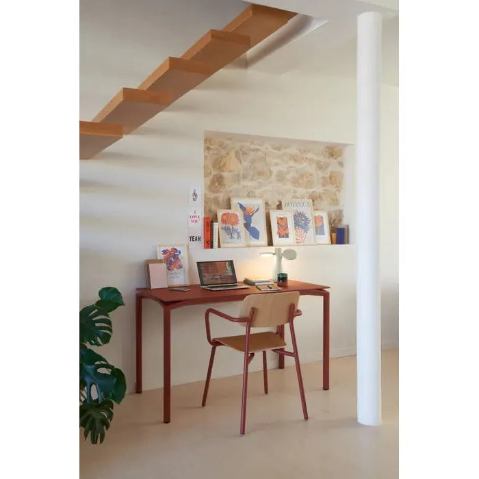 Eettafel/bureau Calvi | krasvast/vlekvrij | 126 x 63 | 4 kleuren | Fermob