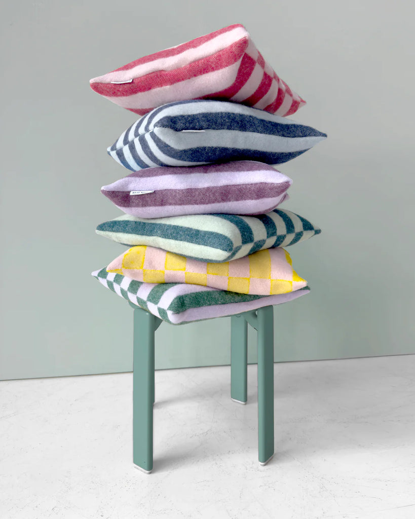 Kussenhoes Candy Wrap | lila/groen | 100% wol | Maison Deux